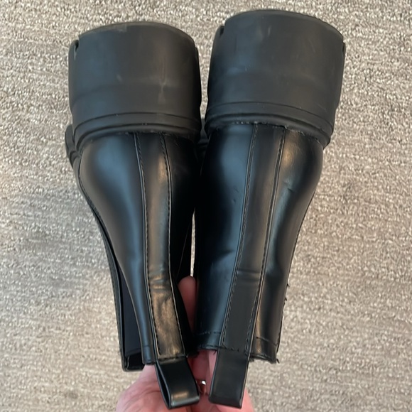 REDTOP Chelsea Boots 9.5 BlackChunky Block Heel Platform Lug Sole Ankle Booties - Picture 7 of 9